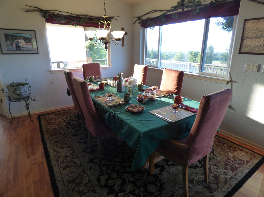 Crane's Rest B&B主图