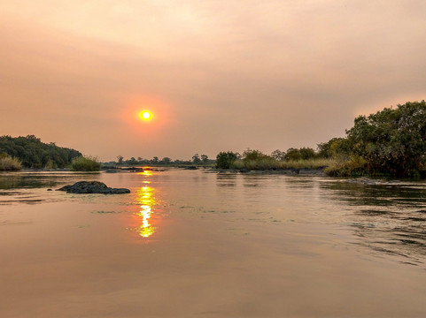 Mobola Lodge