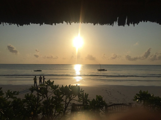 Zanzibar Sunrise At Bandas主图