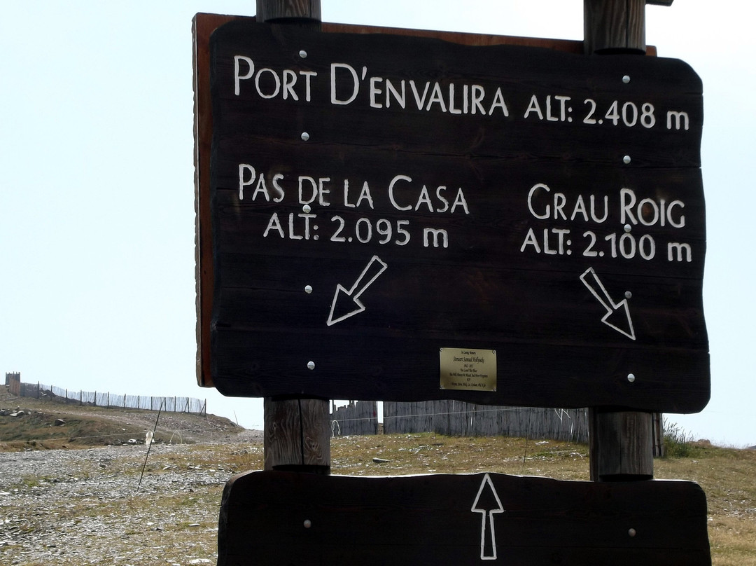 Port d'Envalira-恩坎普必去景点