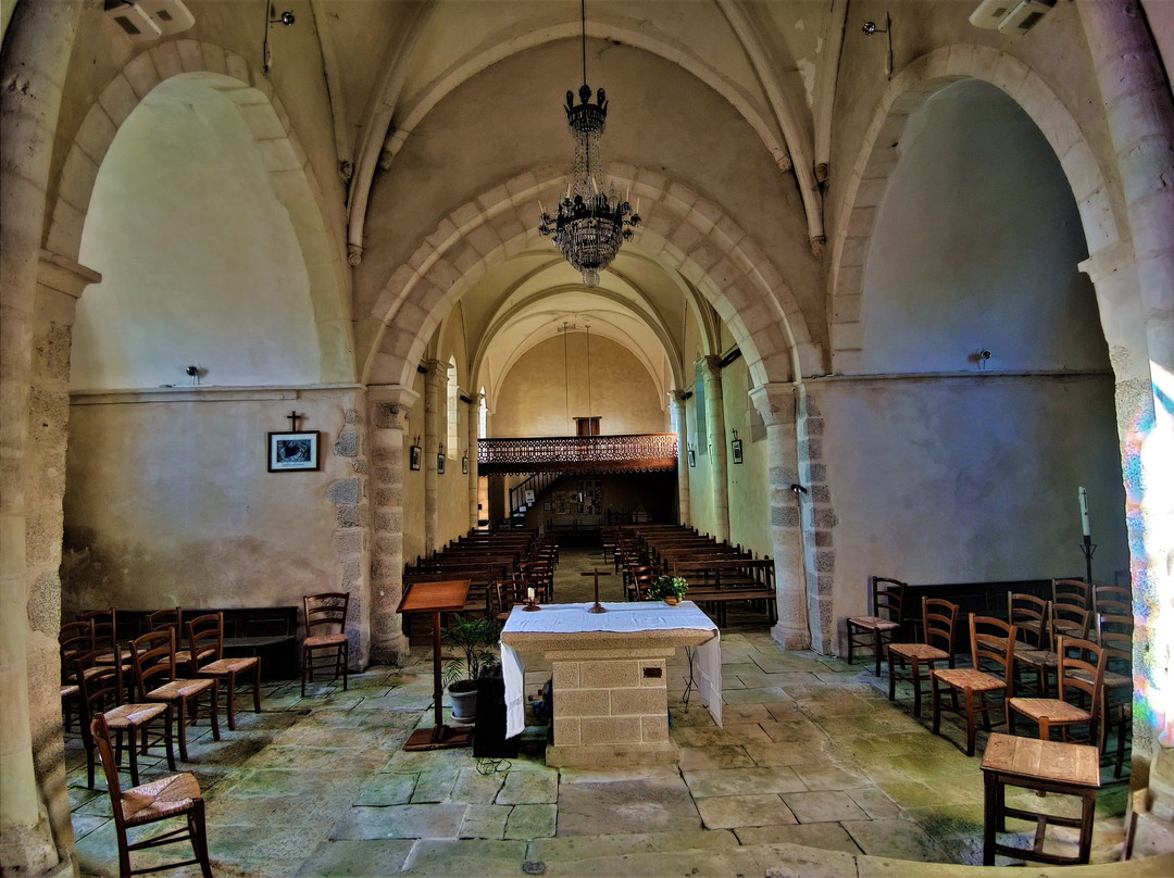 Église Saint-léger (vautebis)景点图片
