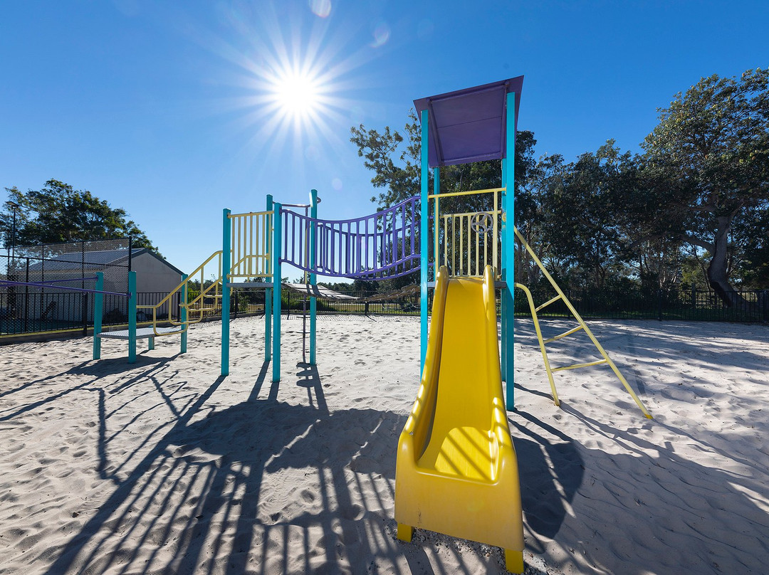 贝壳海滨度假酒店主图