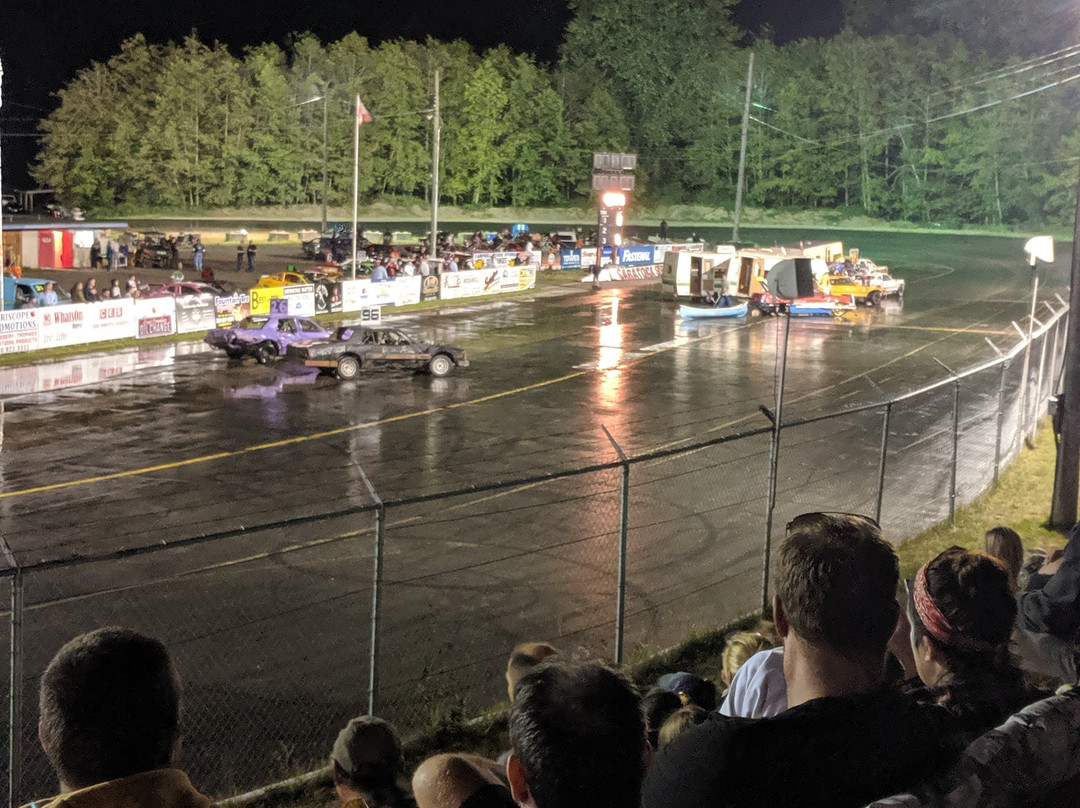 Saratoga Motorsports Park景点图片