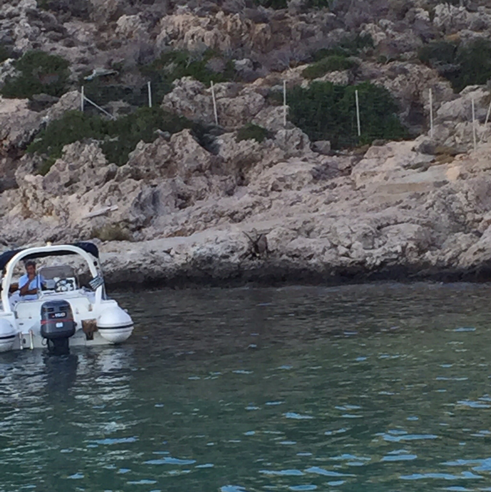 Loutro Holidays-官方