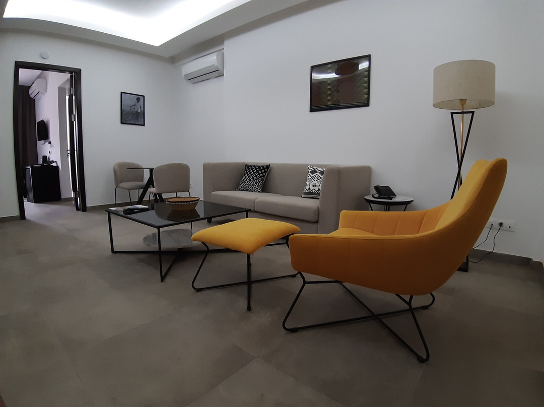 Fayel Appart-Hotel主图