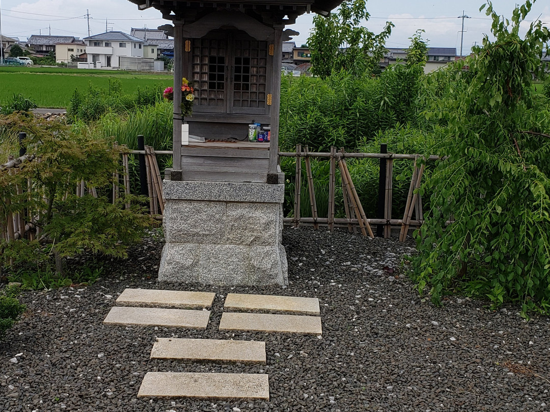 Burial Site of Yoshitsugu Otani's Head-米原市必去景点