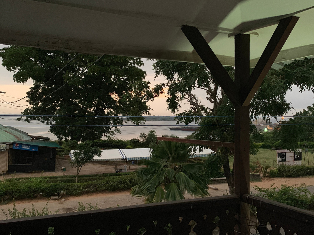 Motel Sea View Tanga主图