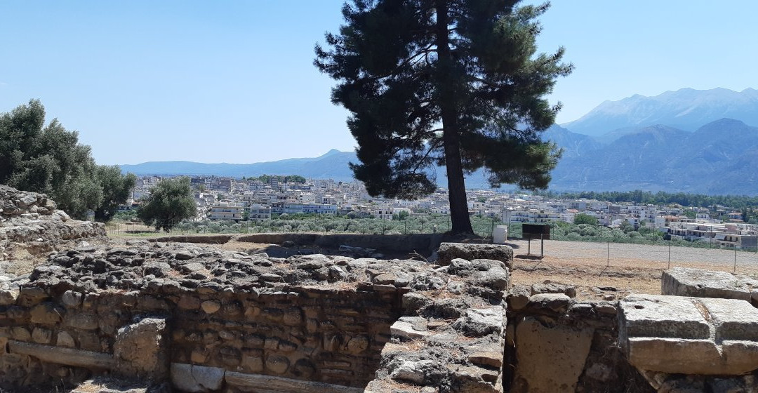 Acropolis and Ancient Theater景点图片