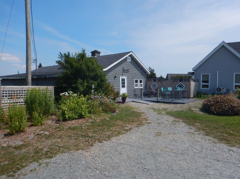 Waterside Farms Cottage Winery-Waterside必去景点