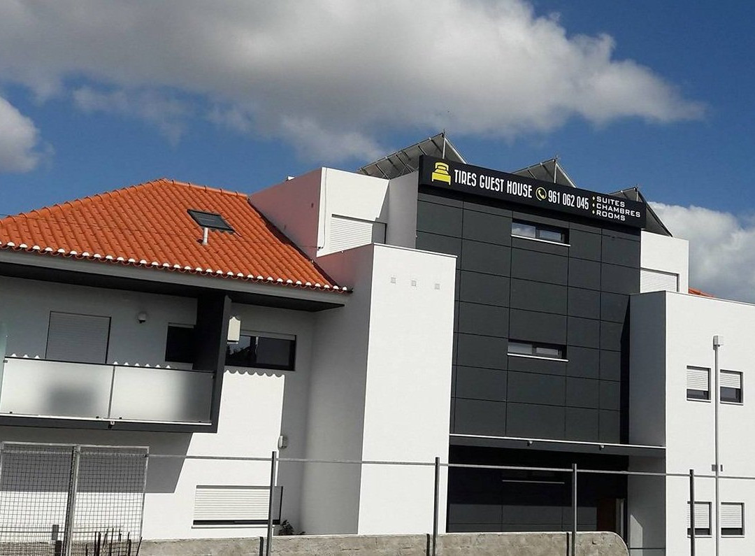 Sao Domingos de Rana酒店住宿-Tires Guest House