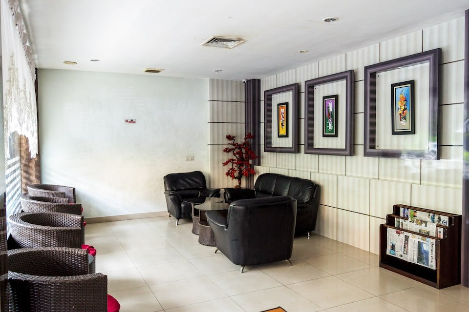 Super Oyo Capital O 664 Romance Hotel主图