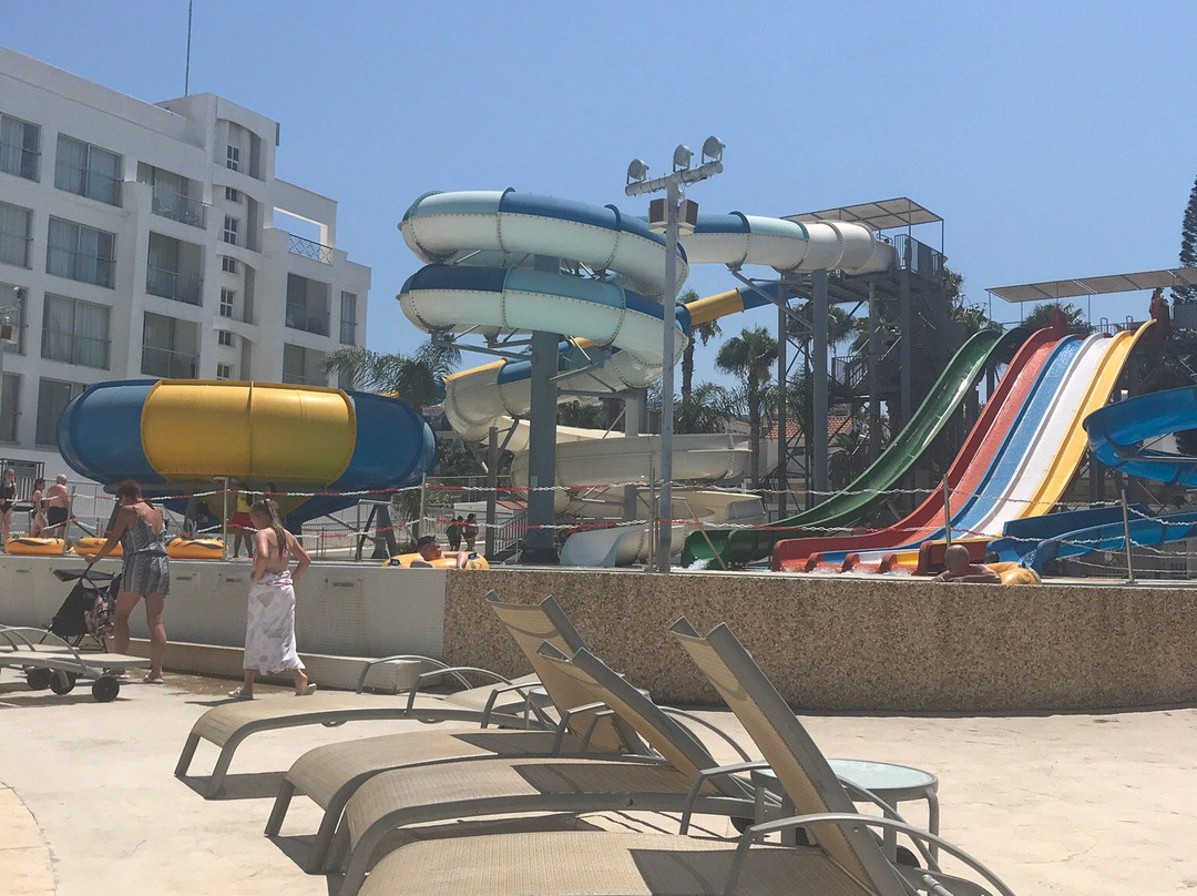 Anastasia Aquamania Waterpark-普它肋斯必去景点