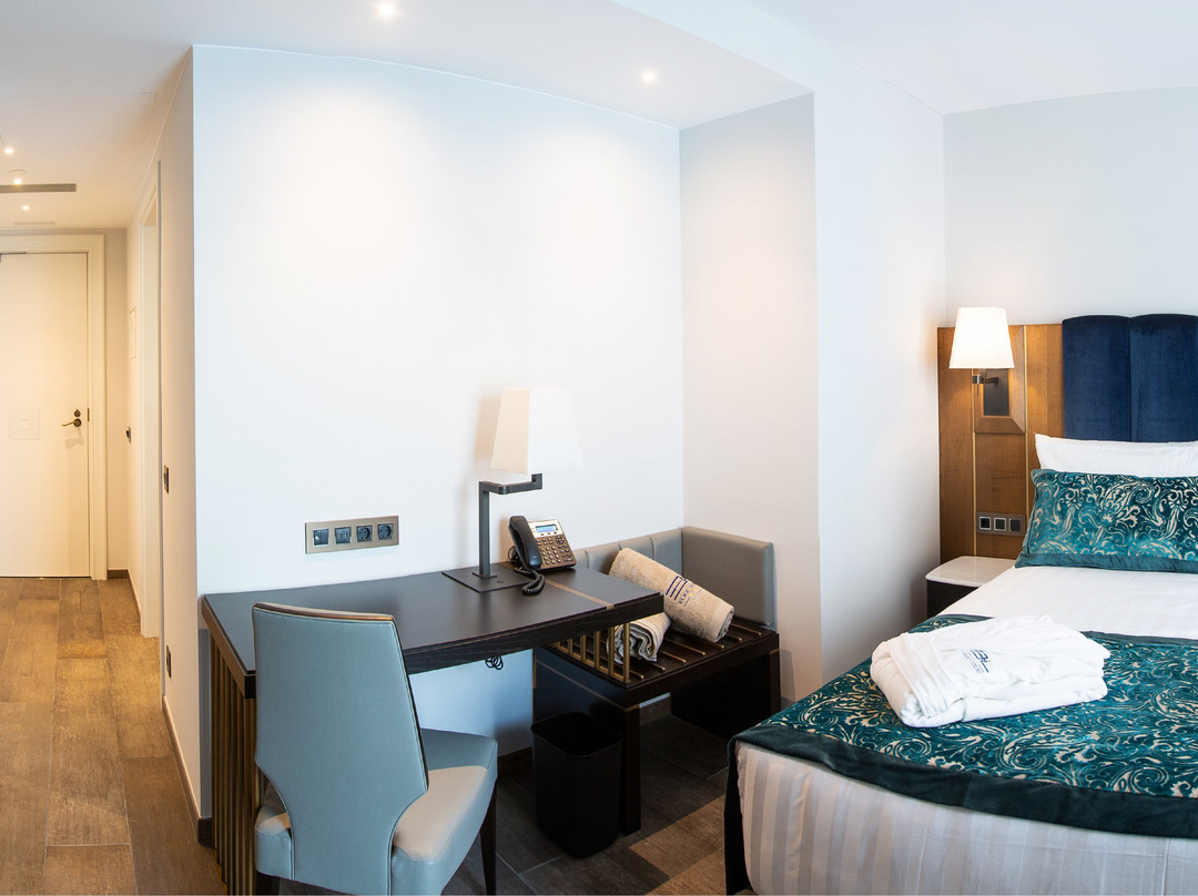 Elke Spa Hotel主图