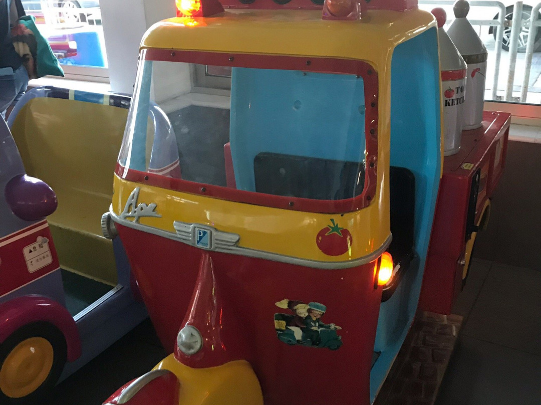 Galactica Entertainment-利马索尔必去景点