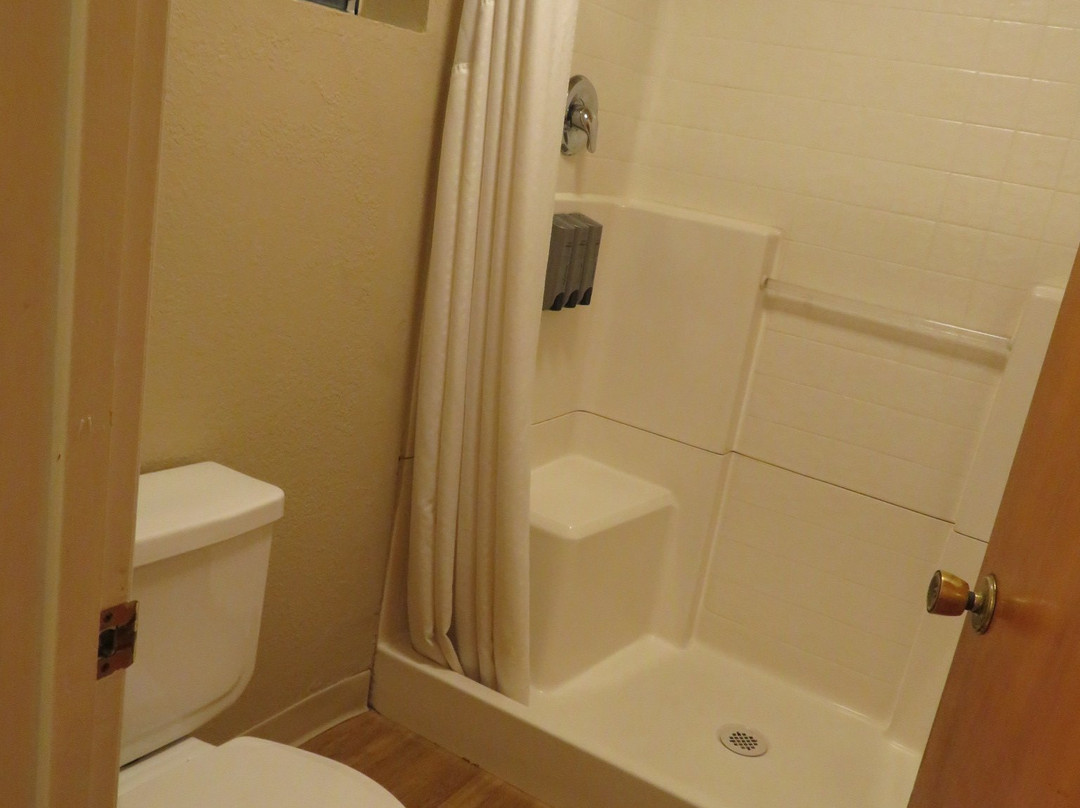 约塞米蒂奥克赫斯特小木屋主图