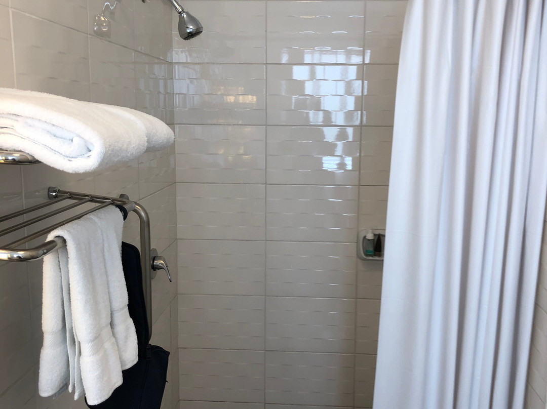 蒂拉维瓦阿雷基帕广场酒店主图