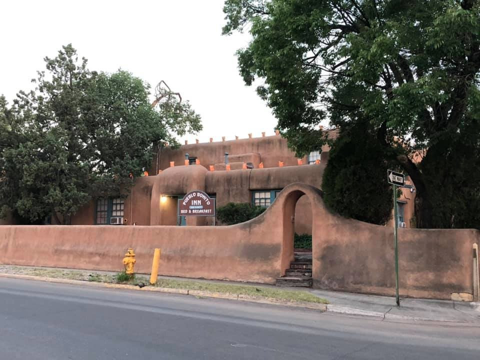 Pueblo Bonito Inn主图
