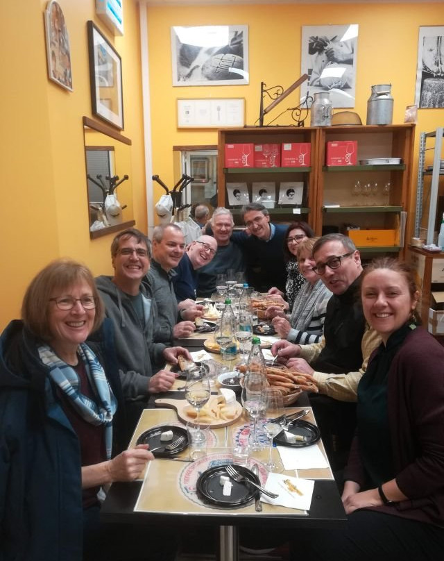 V&V Piemontesando-阿斯蒂必去景点