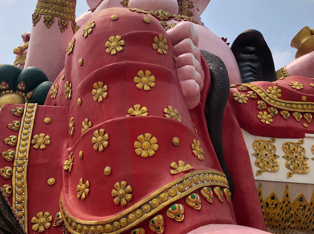 Wat Phayakkha Intharam (Wat Chedi)-北柳必去景点