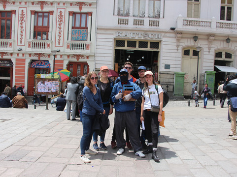 Vamos Juntos-拉巴斯必去景点