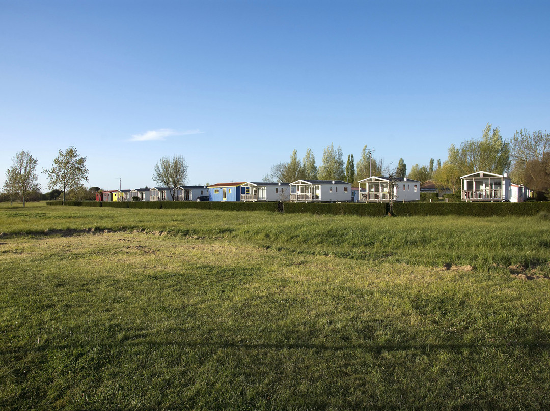 Camping du Lac de Saujon-Saujon必去景点