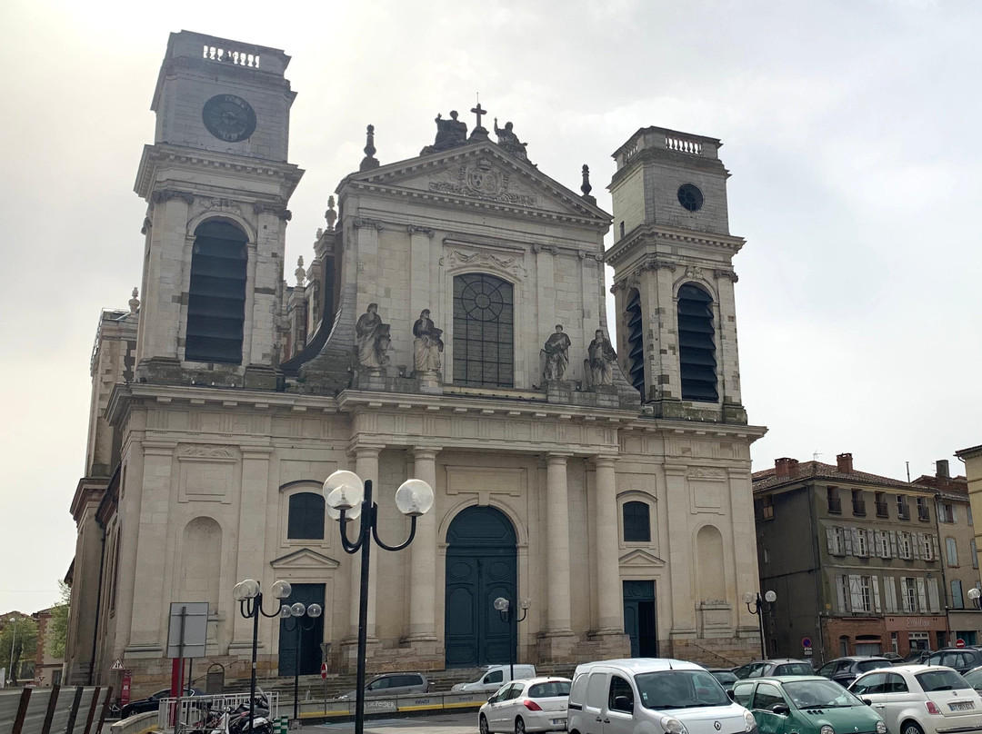 Montauban Cathedral景点图片
