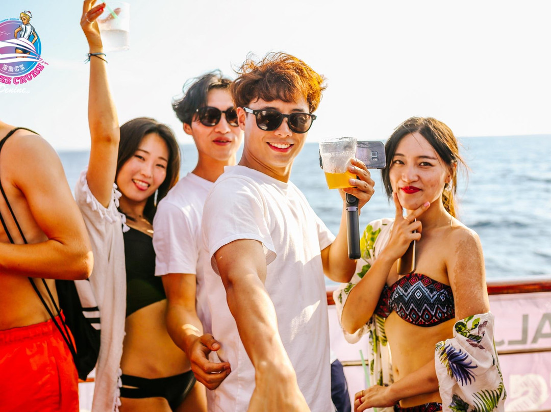 Zrce Booze Cruise-诺瓦利亚必去景点