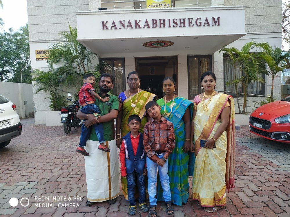 Hotel Kanakabhishegam主图