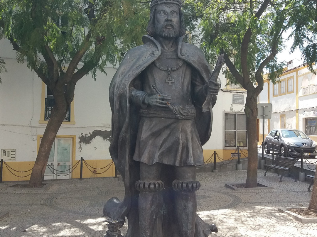 Estatua Rei D.Manuel I-埃尔瓦什必去景点