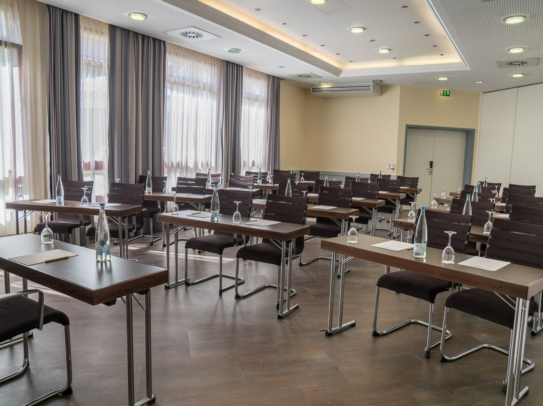 DoblerGreen Hotel主图