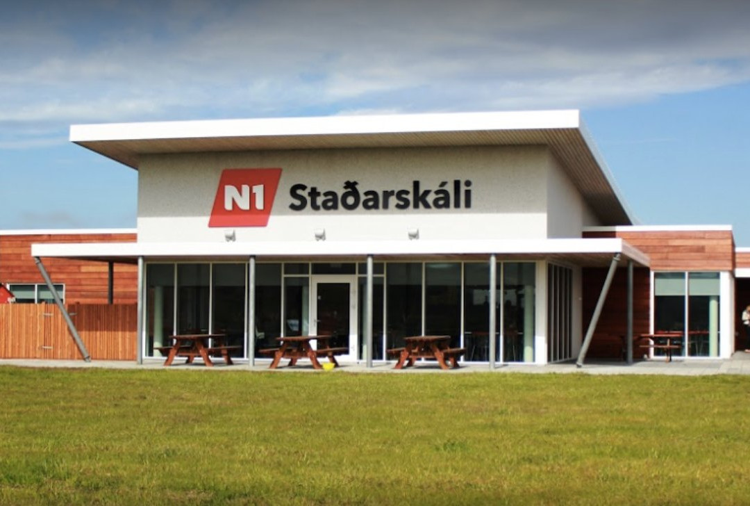 Stadarskáli N1 Restaurant