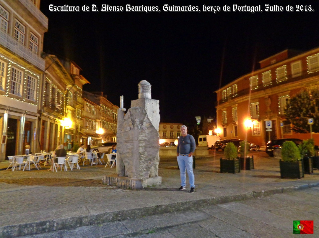 Escultura de D. Afonso Henriques景点图片
