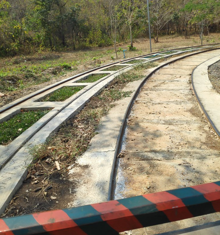 New Bamboo Train-Battambang Province必去景点