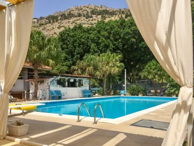 Rooms and Pool Mondello主图