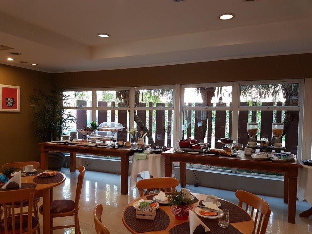 Carlton Plaza Baobá主图