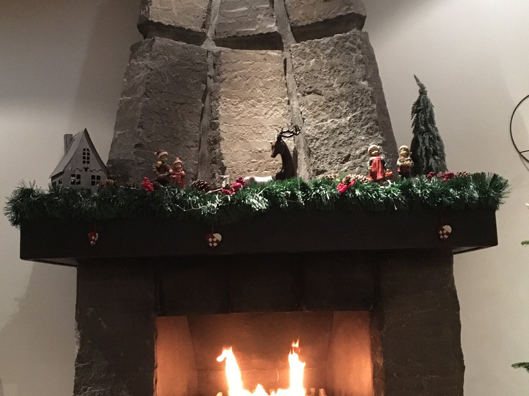 北极光客栈主图