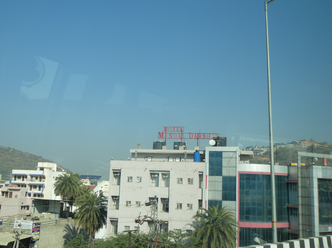 Le Madhulika Mangal Darshan主图