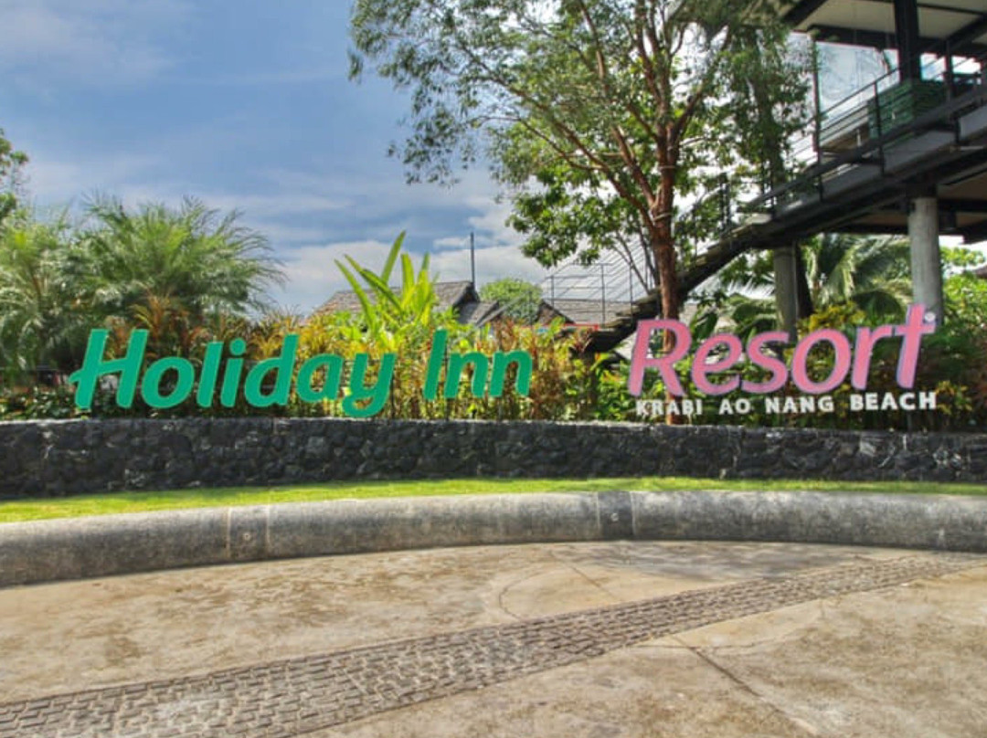 Holiday Ao Nang Beach Resort, Krabi景点图片