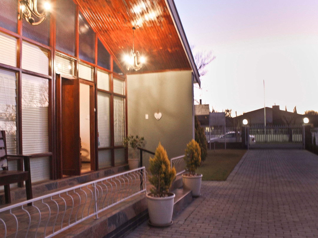 Hearts Haven Guesthouse主图