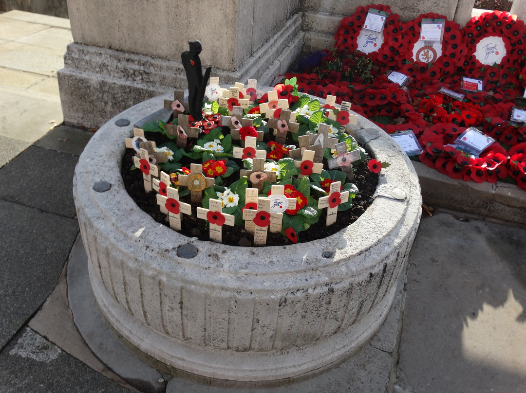 Chesterfield War Memorial-切斯特菲尔德必去景点