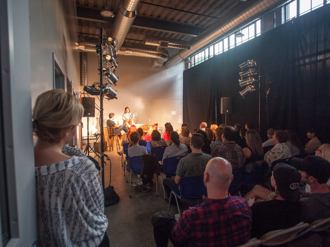 WaterFire Arts Center-普罗维登斯必去景点