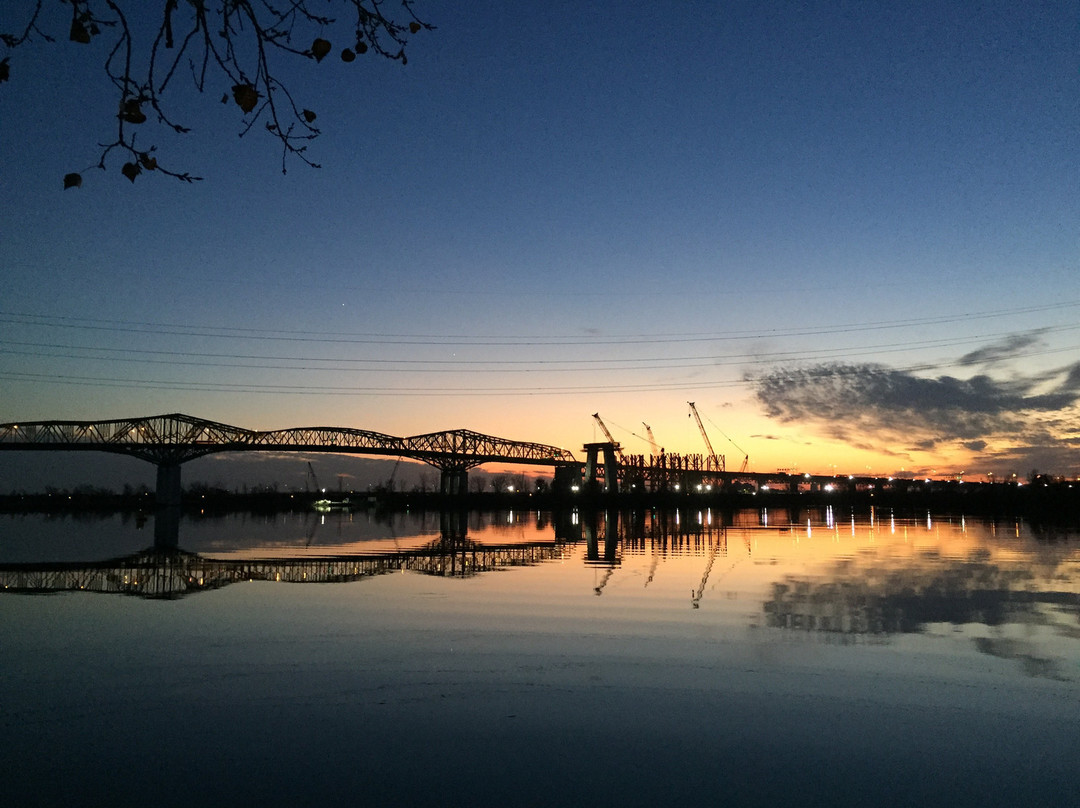 Motel Du Fleuve主图