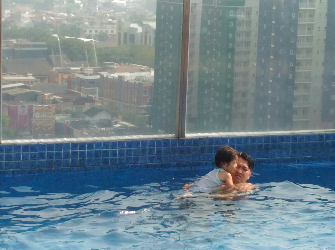 Aston Imperial Bekasi Hotel & Conference Center主图