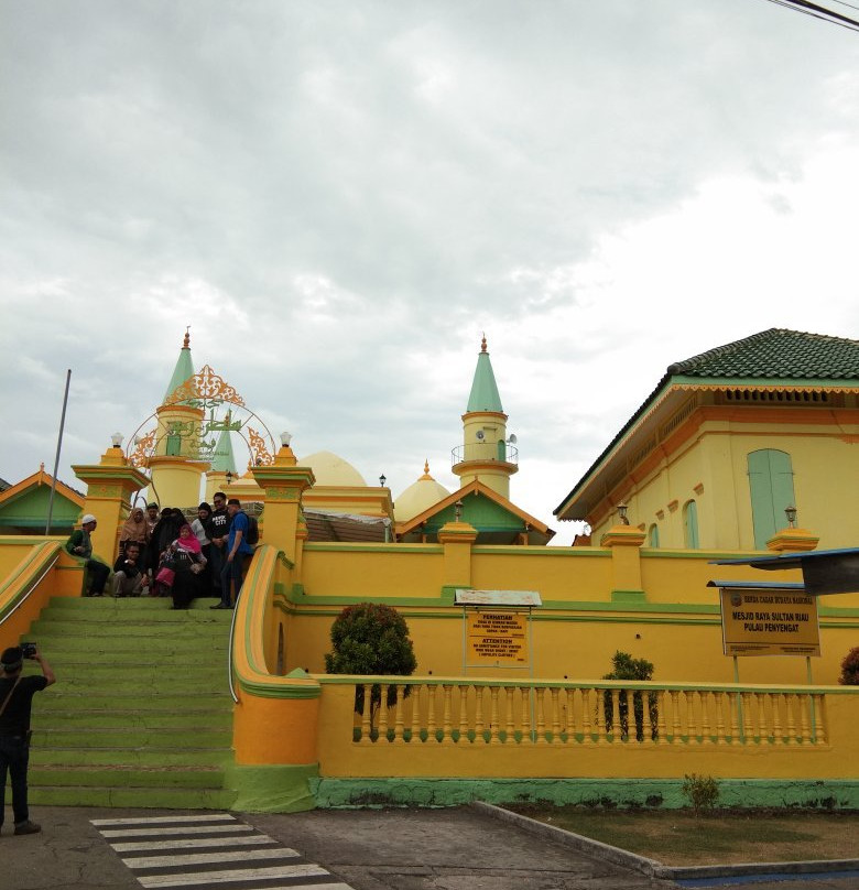 Sultan of Riau Grand Mosque景点图片