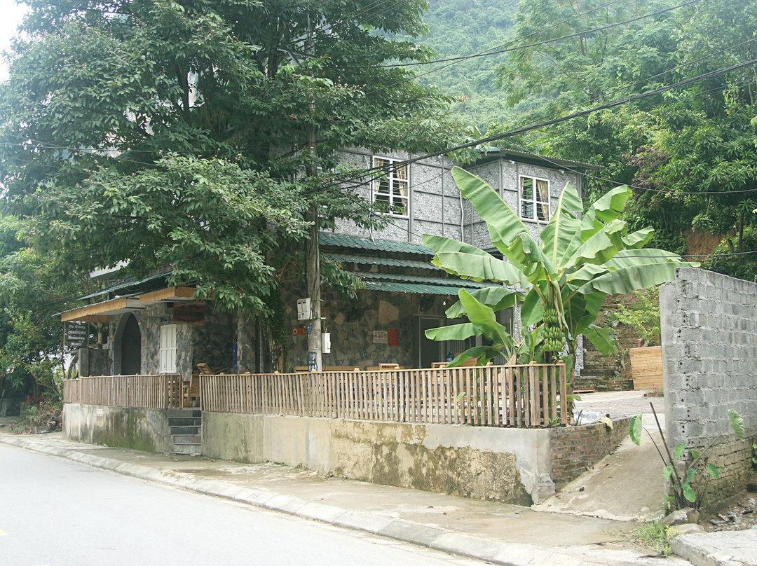 河江溪畔民宿旅舍