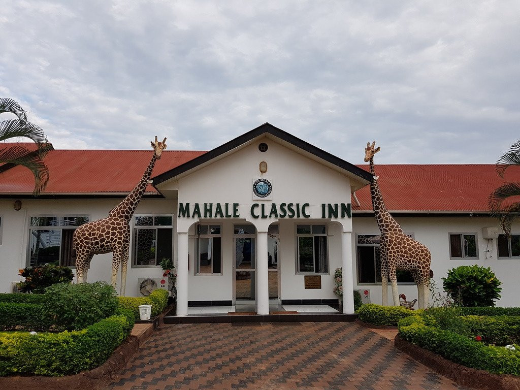 Mahale Classic Lodge