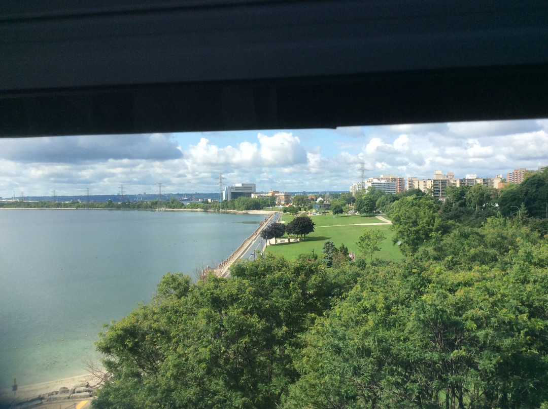 Waterfront Hotel Downtown Burlington主图