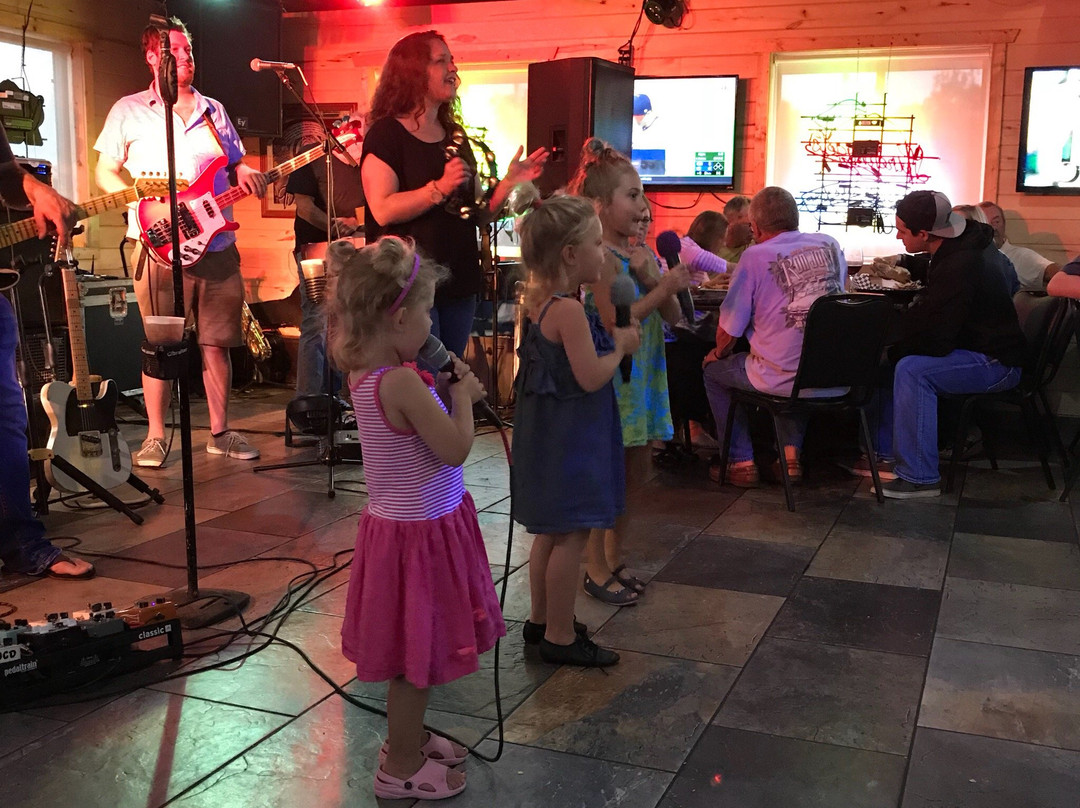 Hawley餐馆和美食-Pit 611