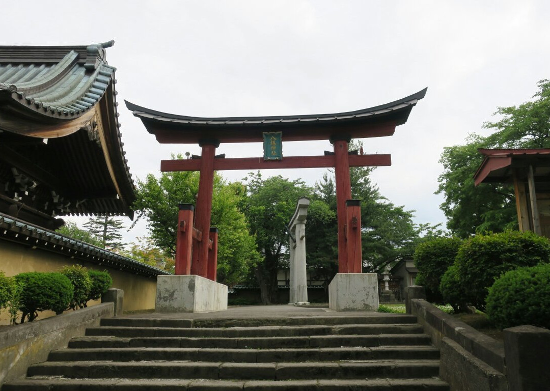 Yasaka Shrine-弘前市必去景点