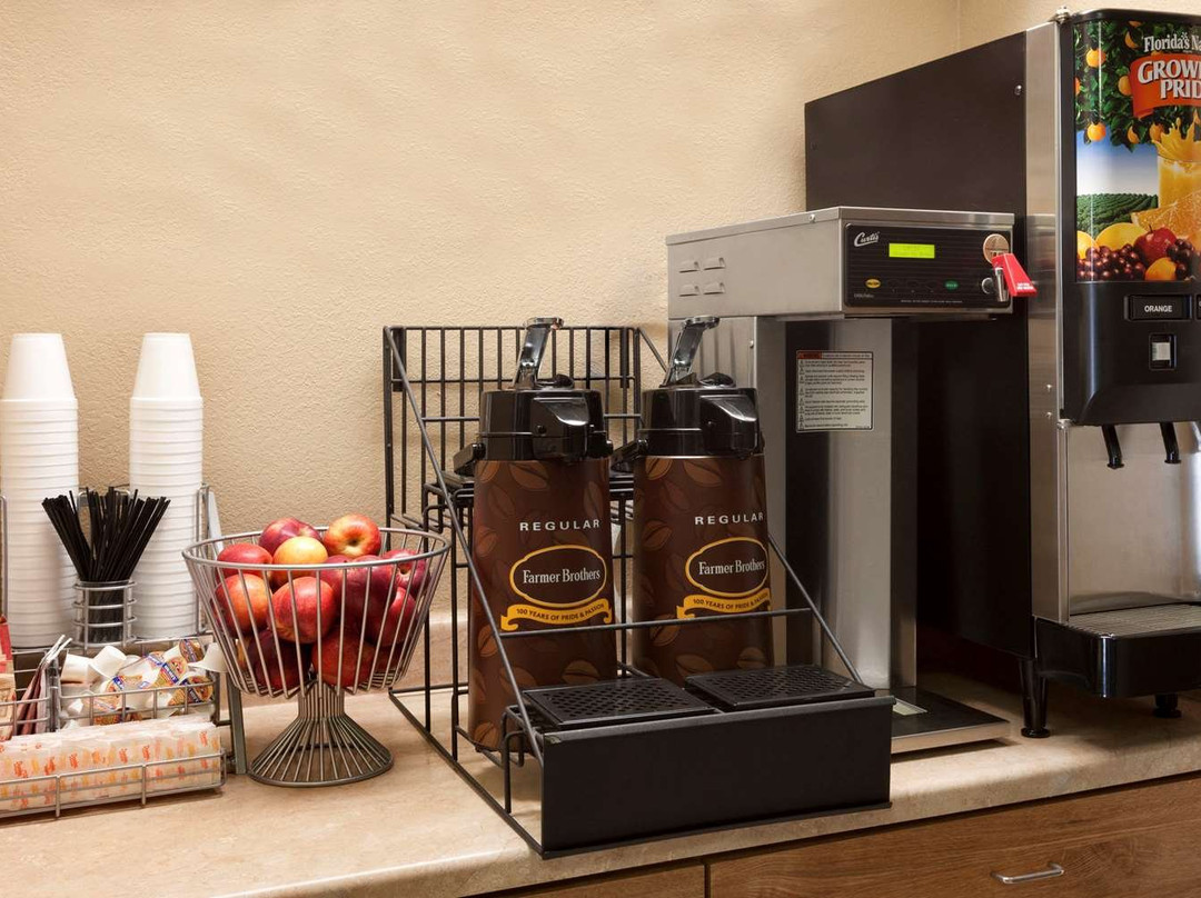 Super 8 by Wyndham Pulaski主图